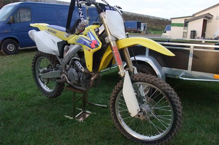 Suzuki RM-Z450 billede 1