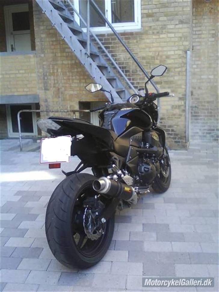 Kawasaki Z750 - SOLGT billede 3