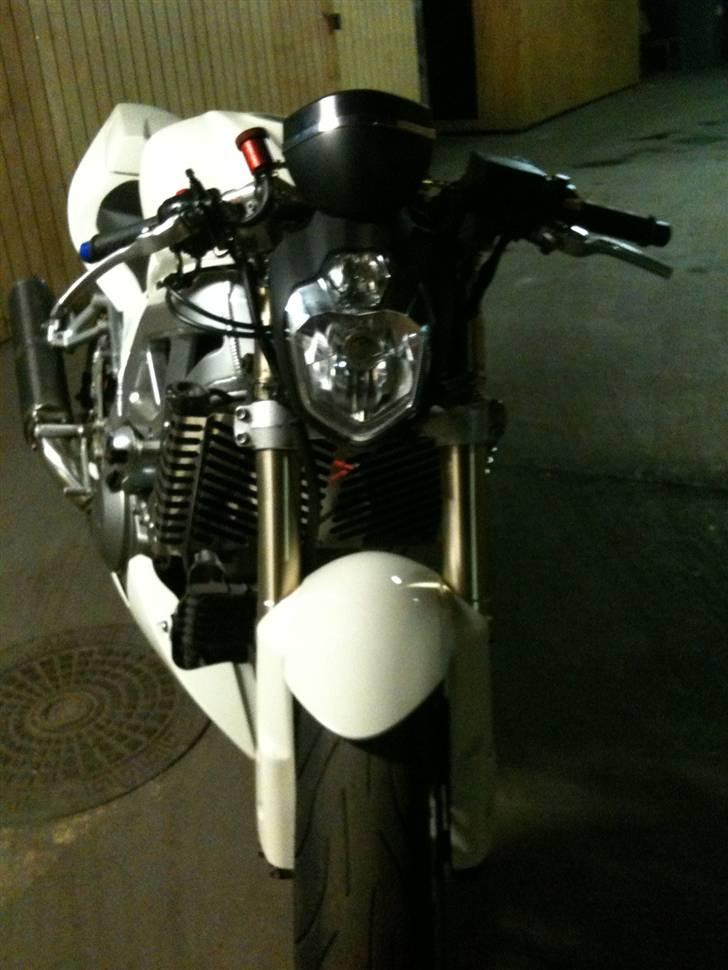 Suzuki sv 1000 n billede 2