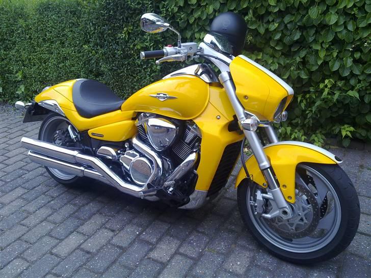 Suzuki vzr 1800 solgt - helt original og meget gul billede 3