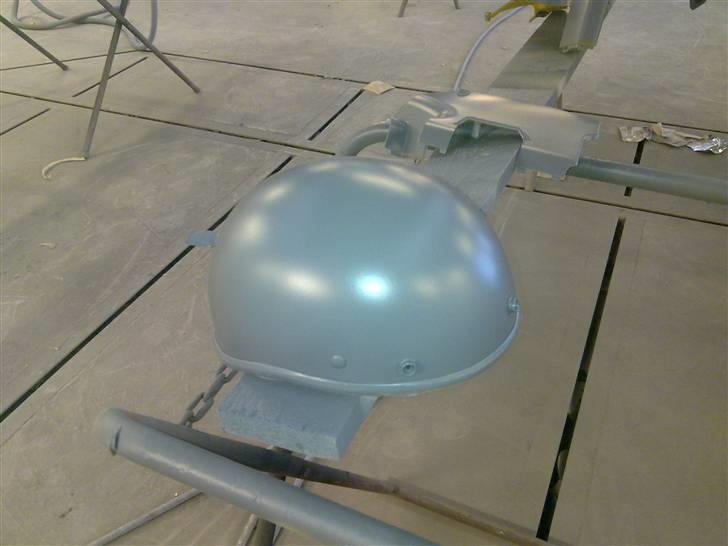 Suzuki vzr 1800 solgt - æggeskalden skal jo selvfølgelig også  være candy rød billede 6