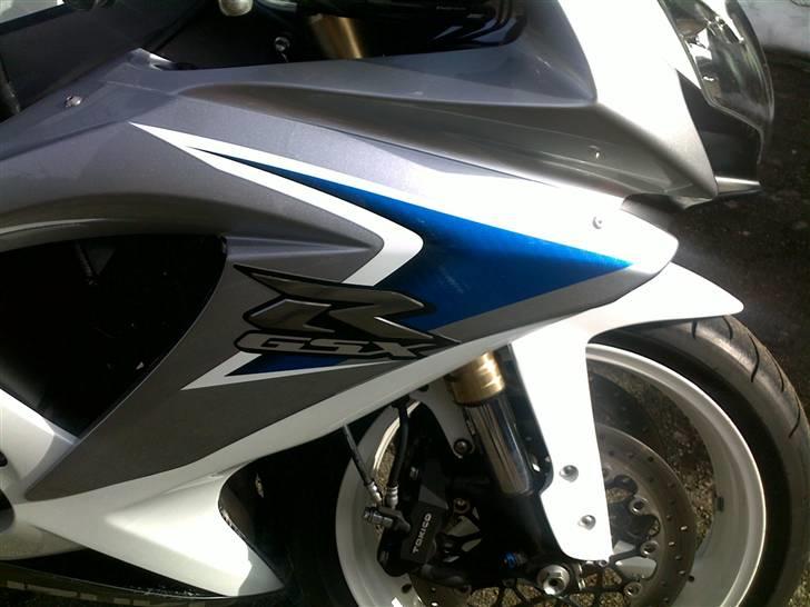 Suzuki GSXR 600 - SOLGT billede 3