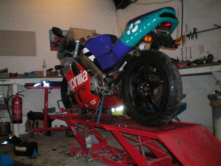 Aprilia AF 1 125 Replica billede 8