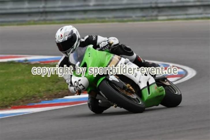 Kawasaki ZX-6RR billede 13