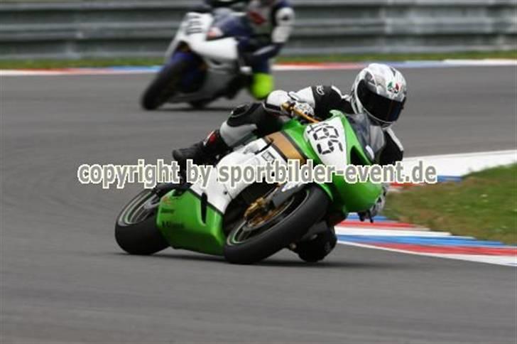 Kawasaki ZX-6RR billede 14