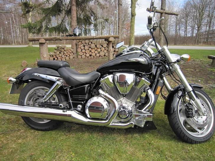 Honda VTX 1800 billede 1