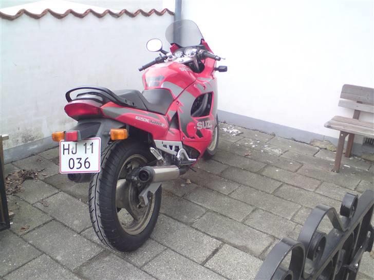 Suzuki GSX 600F SOLGT billede 7