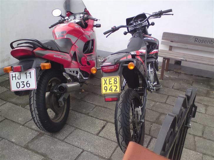 Suzuki GSX 600F SOLGT billede 8