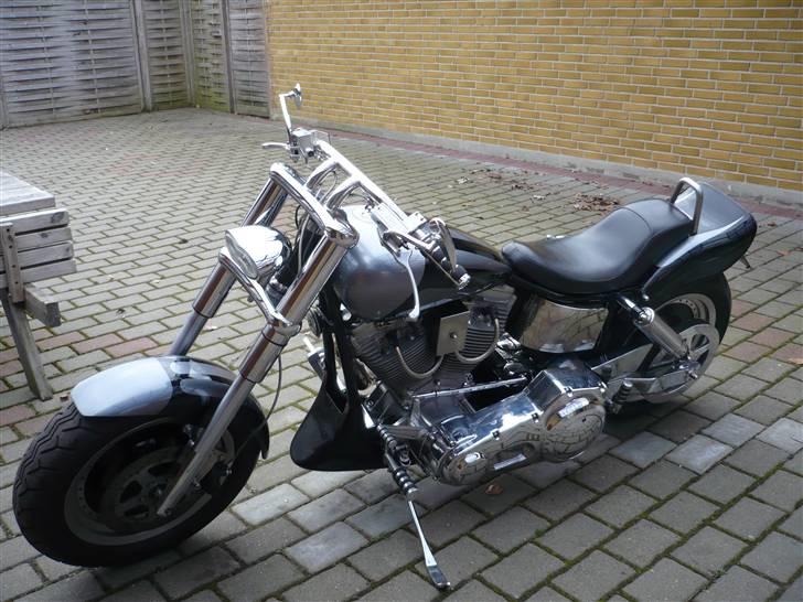 Harley Davidson FLH "Custom" billede 1