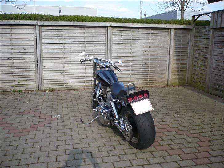 Harley Davidson FLH "Custom" billede 4