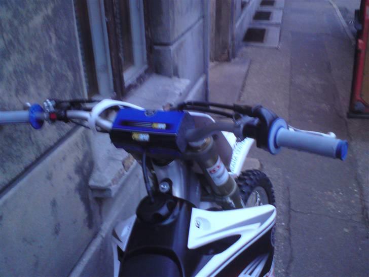 Yamaha YZF 250 billede 6