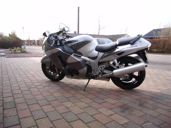 Suzuki Hayabusa (solgt) billede 4
