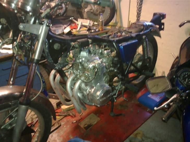 Honda cb 400 F SOLGT billede 1