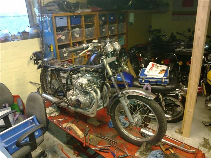 Honda cb 400 F SOLGT billede 4