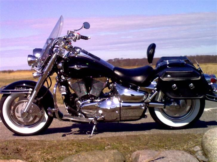 Suzuki intruder c1500