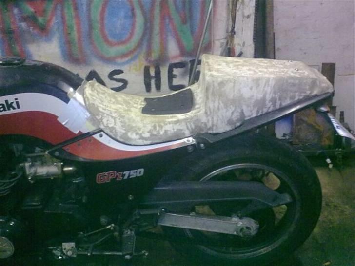 Kawasaki gpz 750 projekt  billede 7