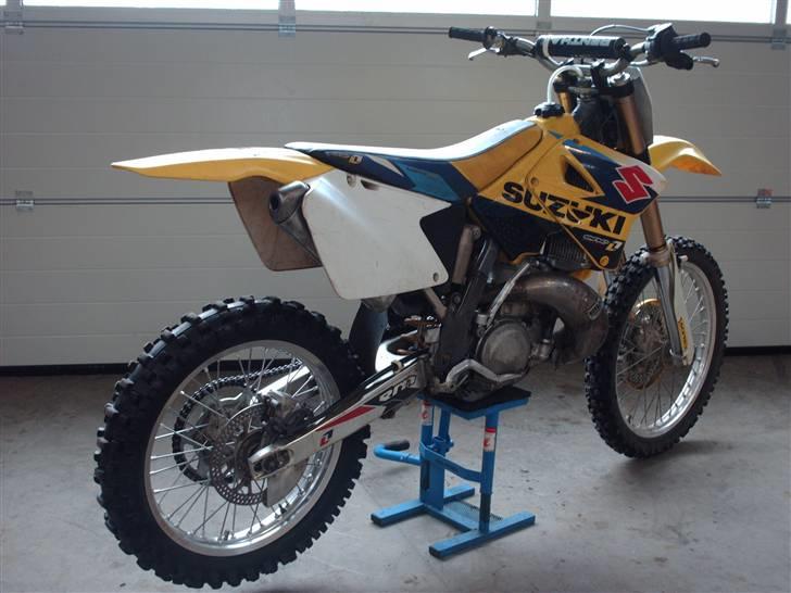 Suzuki RM 250 billede 1