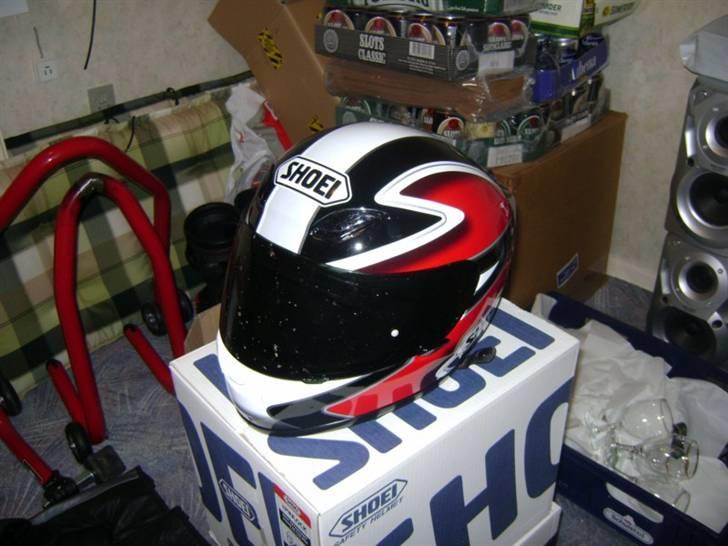 Honda CBR 600 F2 - Hjelm billede 15