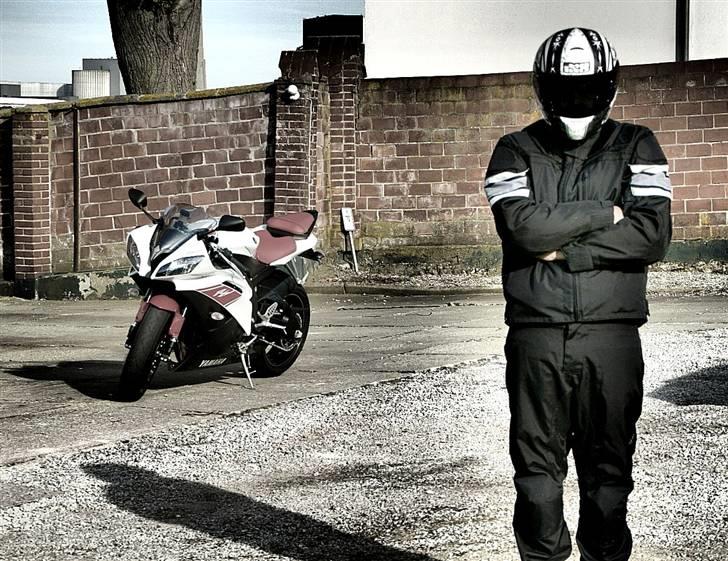 Yamaha R6 **Solgt** :( billede 8