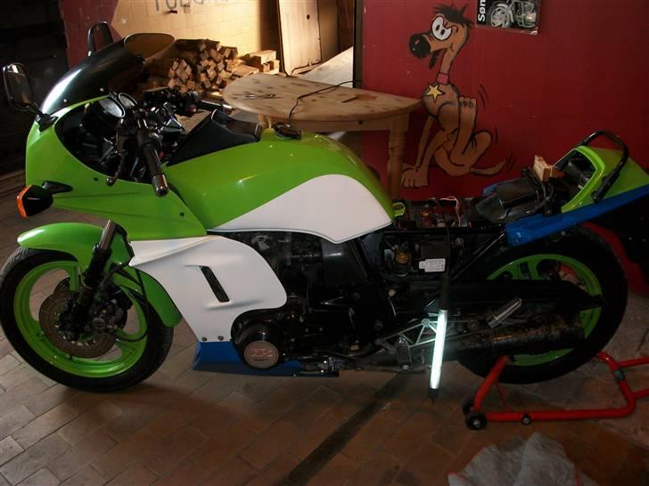 Kawasaki GPZ 1100 *SOLGT* billede 3