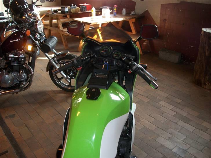 Kawasaki GPZ 1100 *SOLGT* billede 4