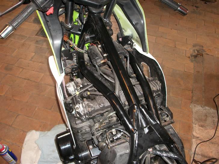 Kawasaki GPZ 1100 *SOLGT* billede 8