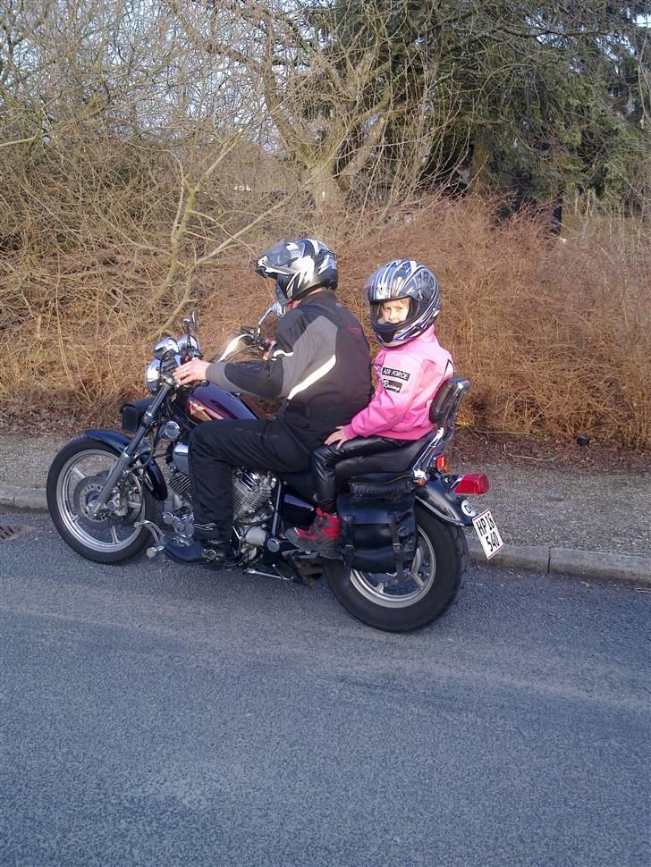 Yamaha Virago XV 1100 - Første gang med tøsen bag på !!! billede 8