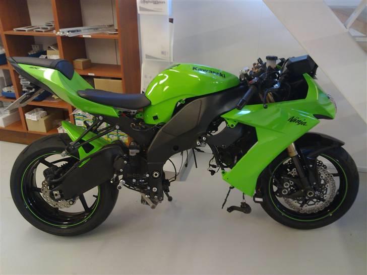 Kawasaki zx10r (solgt) billede 18