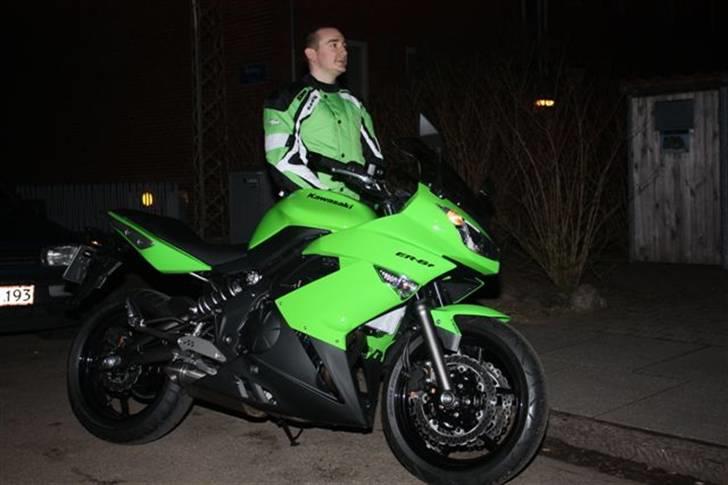 Kawasaki ER 6-f (solgt) - Lige da jeg havde fået den :) billede 1
