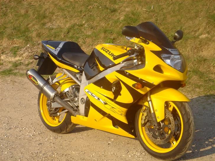 Suzuki gsxr1000 k1 billede 2