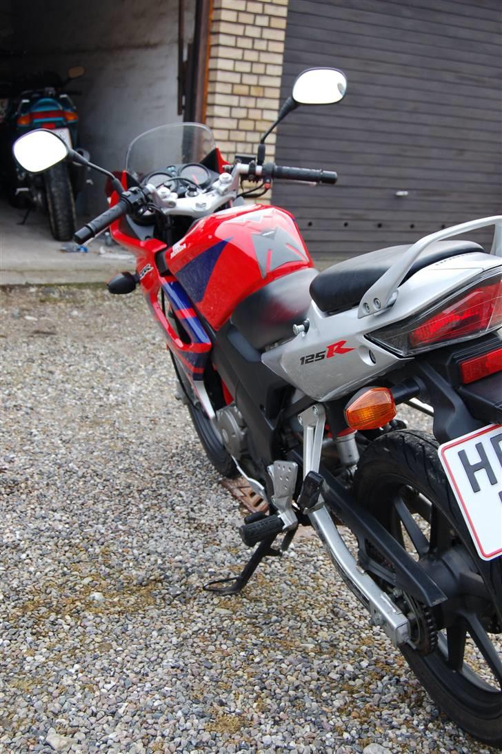 Honda CBR 125R billede 5