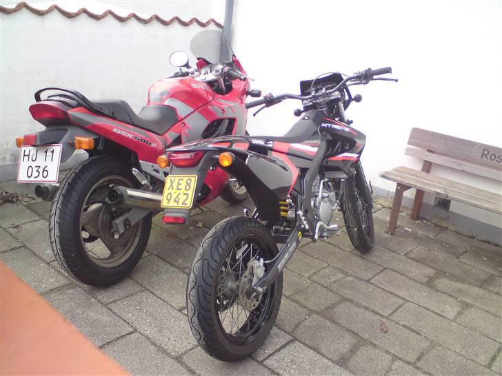 Suzuki GSX 600F SOLGT billede 11
