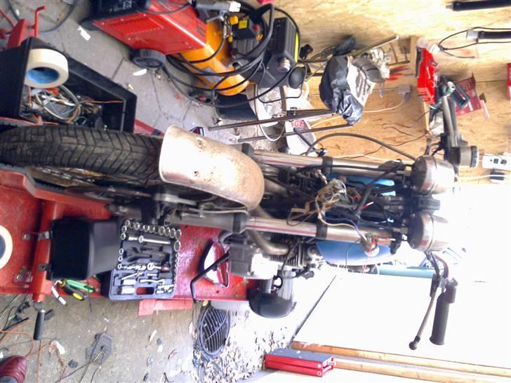 Honda cb 400 F SOLGT billede 6