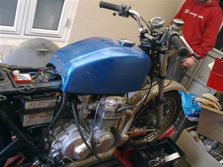 Honda cb 400 F SOLGT billede 8