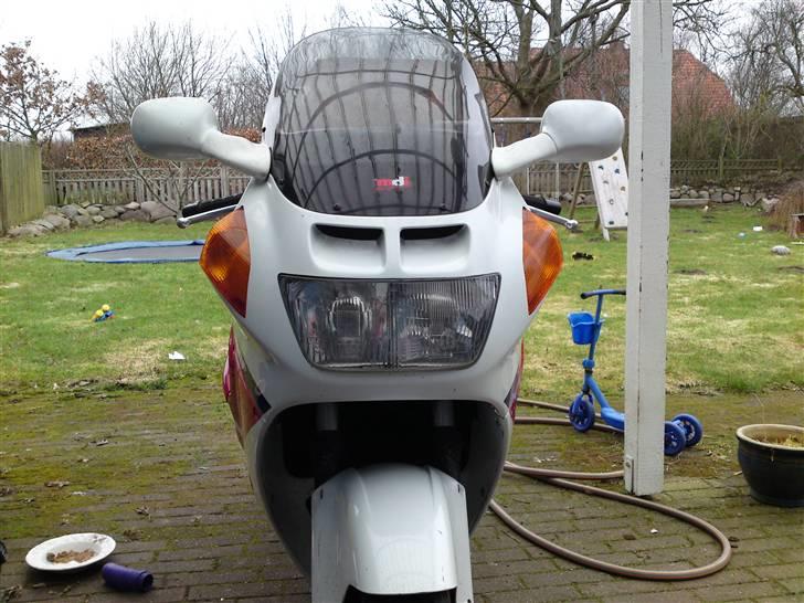 Honda CBR 1000 F SC 24(solgt) billede 4