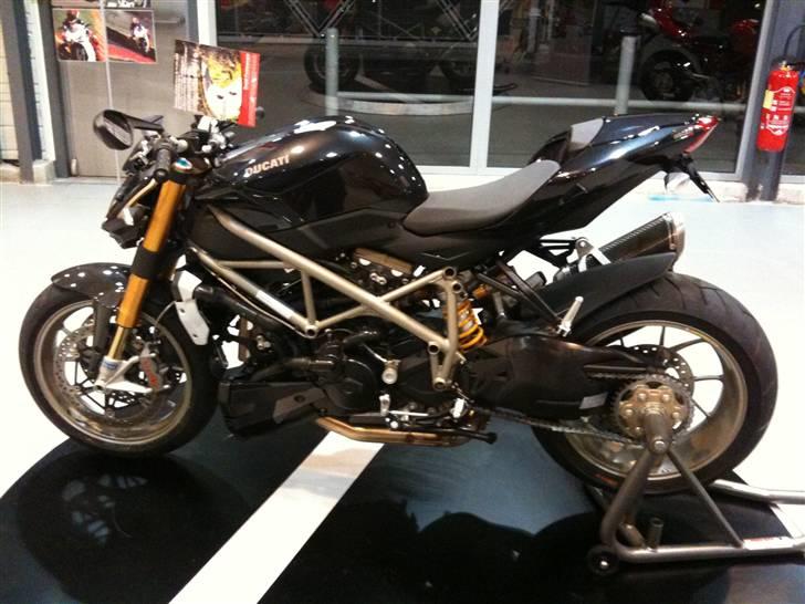 Honda sp1  solgt - Ducati Steetfighter S 2010 billede 15