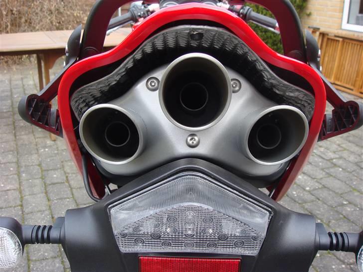 Triumph Sprint ST (solgt) billede 10