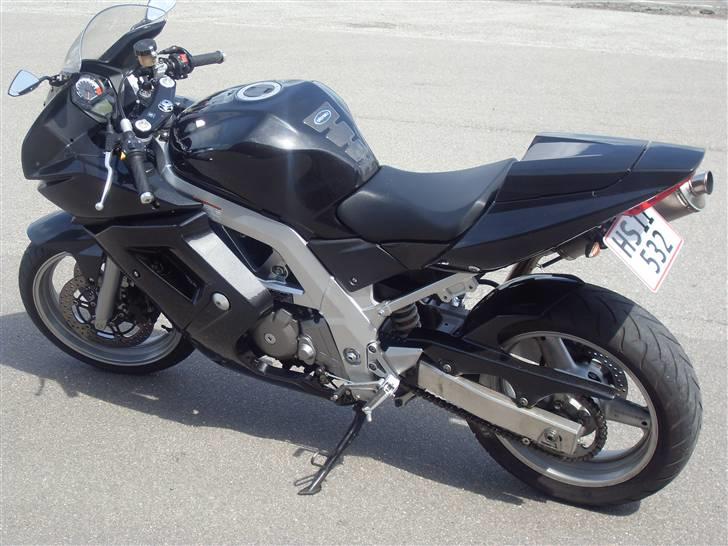 Suzuki SV 650 billede 8