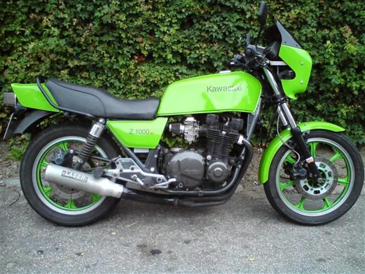 Kawasaki z1000j - endelig færdig billede 2