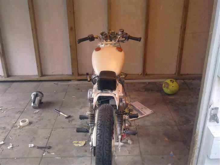 Honda cb 400 F SOLGT billede 11