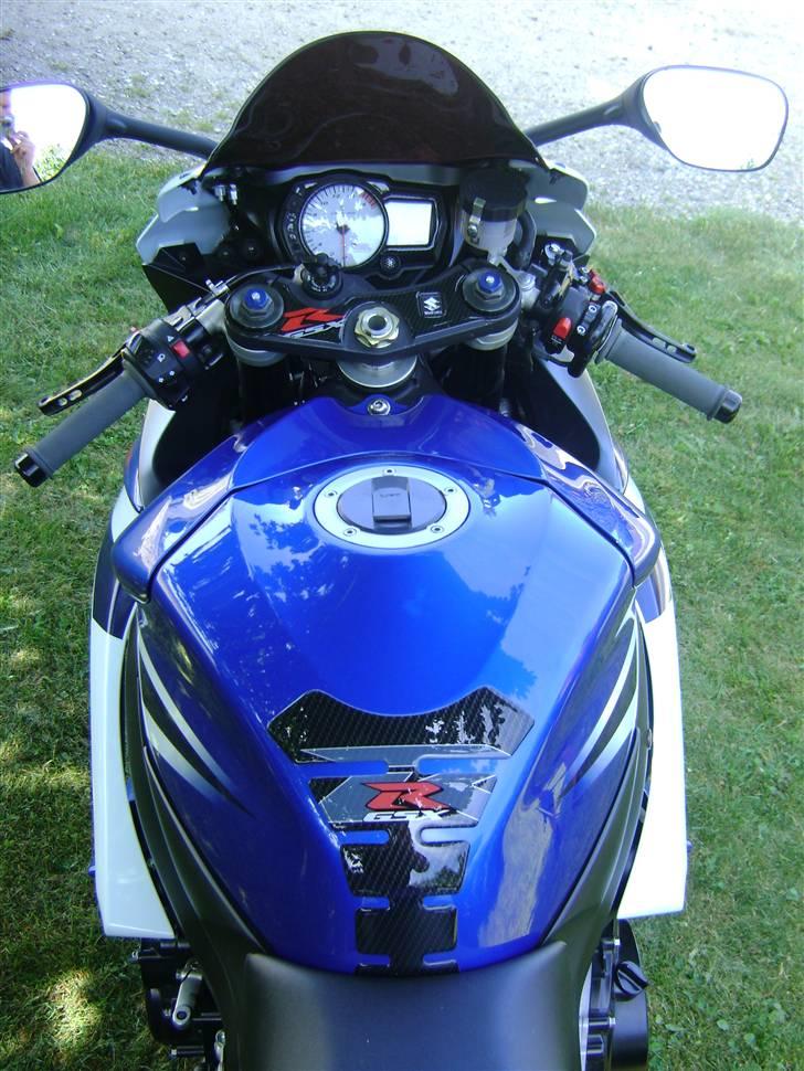 Suzuki Gsxr 750 K7  Solgt billede 5