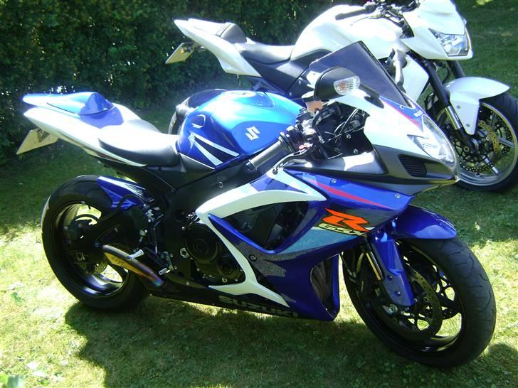Suzuki Gsxr 750 K7  Solgt billede 6