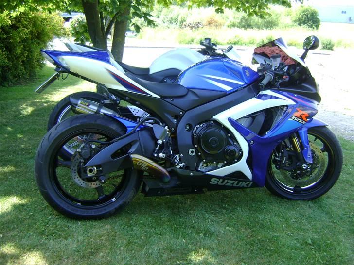 Suzuki Gsxr 750 K7  Solgt billede 7