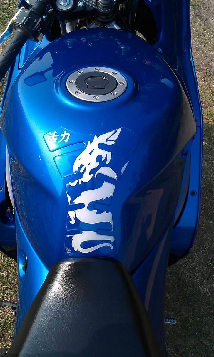 Suzuki RF 600 R "Solgt" billede 7