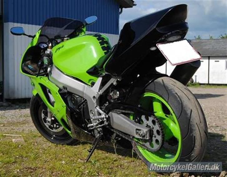 Kawasaki ninja ZX7R billede 1