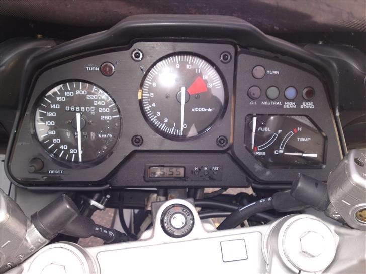 Honda VFR750F RC36 proarm billede 10