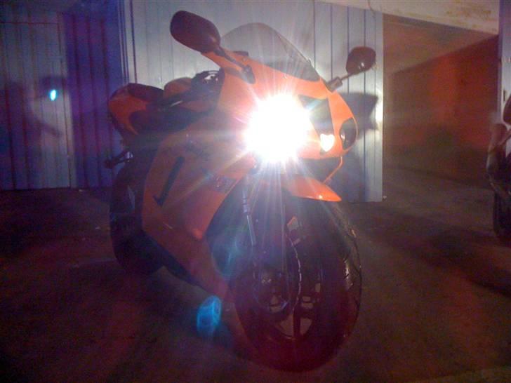 Kawasaki ZX6R billede 13