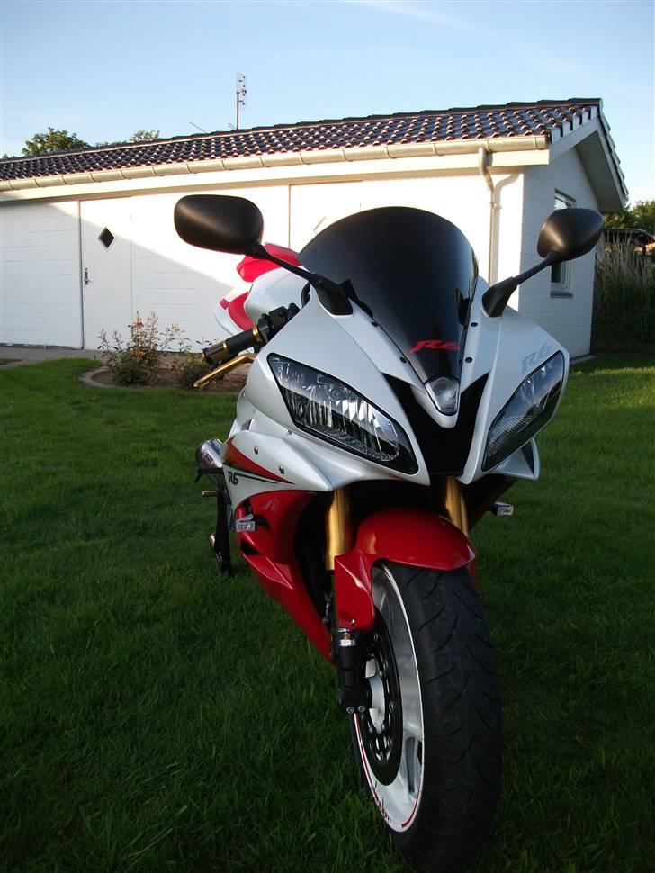 Yamaha R6 billede 5