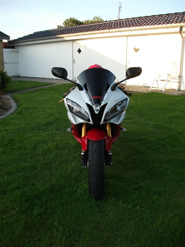 Yamaha R6 billede 10