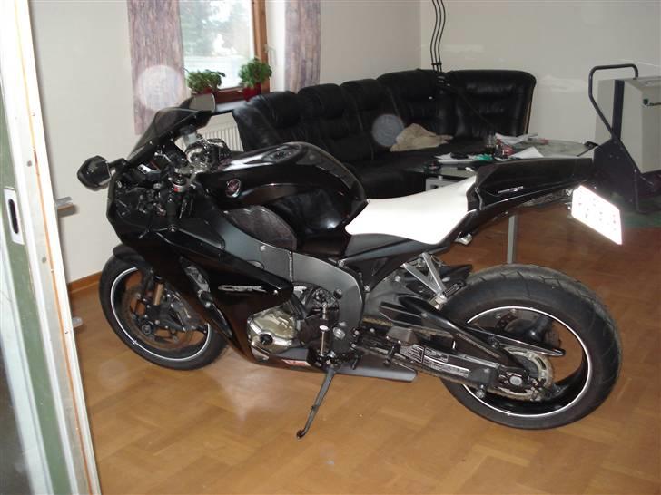 Honda cbr1000rr fireblade solgt billede 2